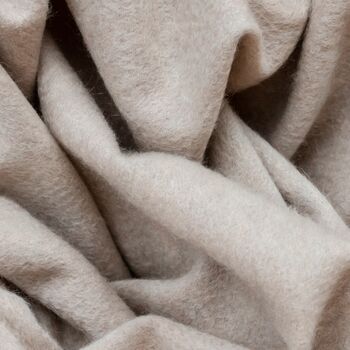 Elegant cashmere blanket, ready to gift